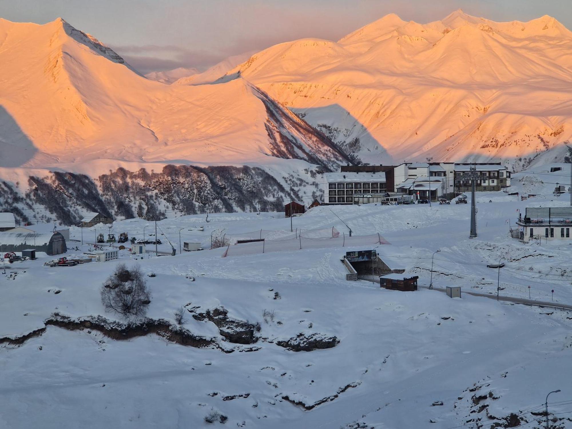 Apartmán New Gudauri Alpic 406 Exteriér fotografie